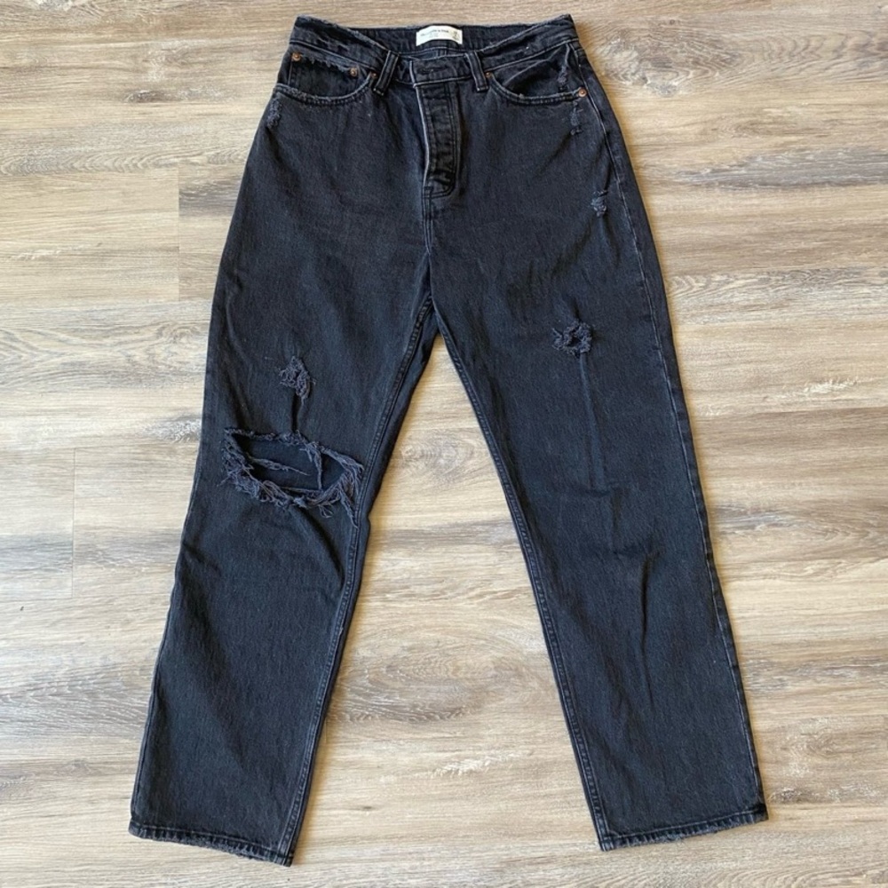 Abercrombie & Fitch High Rise Dad Jeans